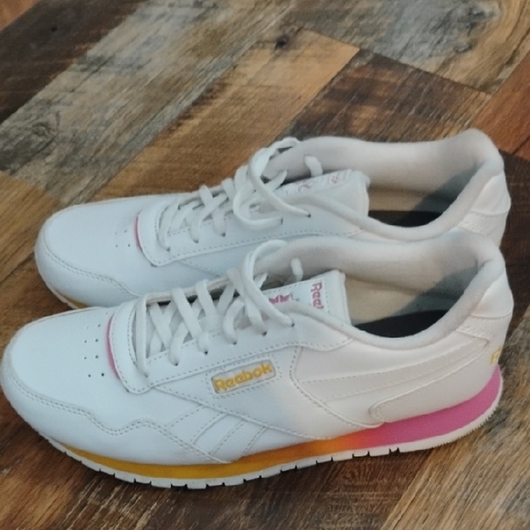 Reebok White Sneakers - Picture 4 of 6